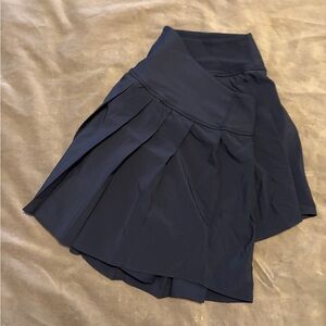 Old Navy Dark Blue pleated active skort